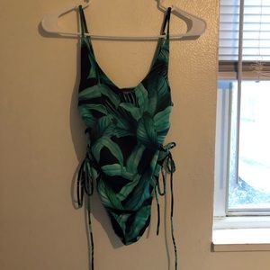 One piece bathing suit